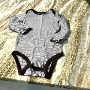 Carters 9 months long sleeve onesie NWOT!